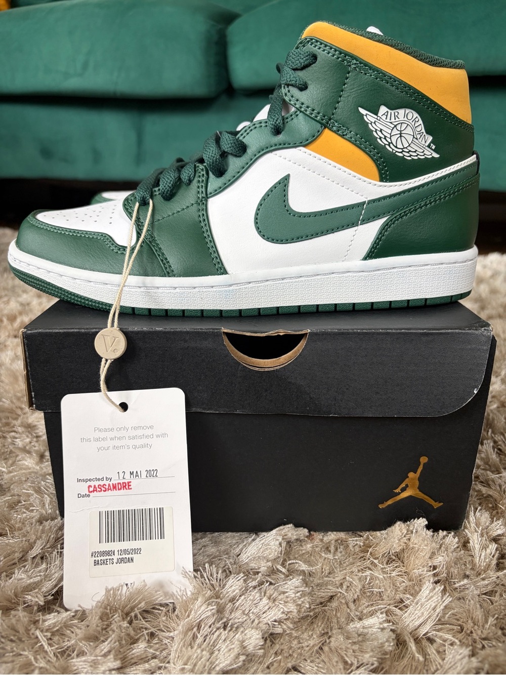 Jordan Air High Top Sneakers Green White Yellow - Picture 5 of 8